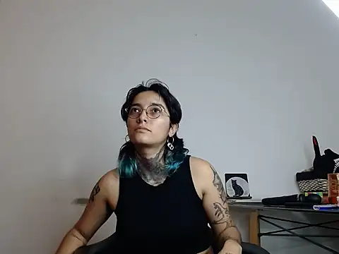 Ivyravens online show from February 2026 11:19:01 PM