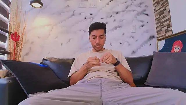 Max Hornye online show from March 2026 06:56:01 PM