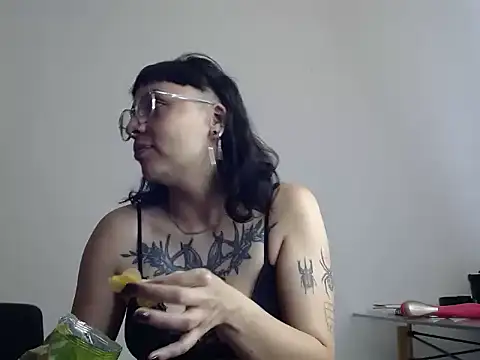 Snapshot of LanaGodard chatting on February 2026 05:35:02 PM LanaGodard online show from February 2026 05:35:02 PM