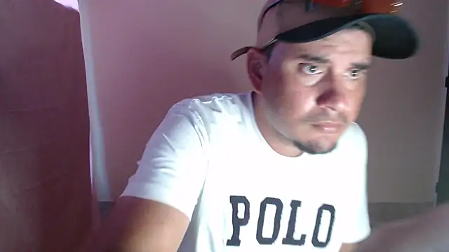 Snapshot of papidarrysoy chatting on February 2026 10:47:01 PM papidarrysoy online show from February 2026 10:47:01 PM