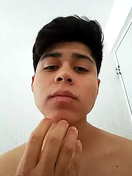 dark0p12 online show from February 2026 07:07:01 PM