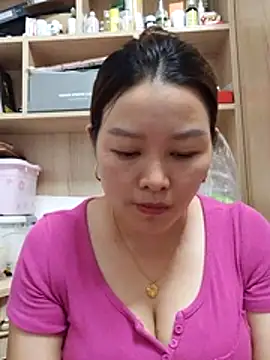 Jennie dogy online show from June 2026 12:16:01 PM