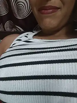komalsharma99 online show from May 2026 06:16:02 PM