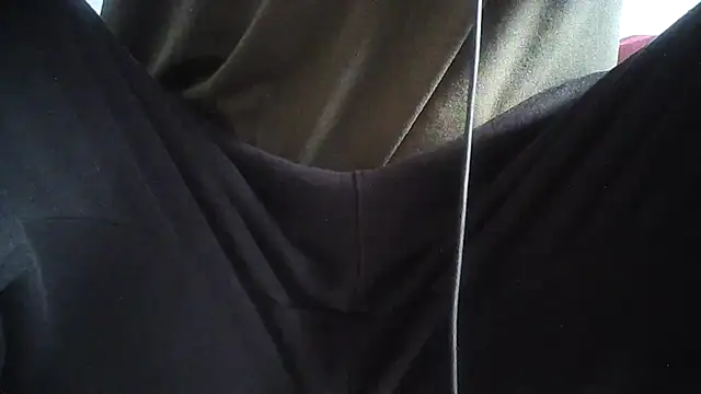 Tommyzzzzzz online show from December 2024 10:02:01 AM