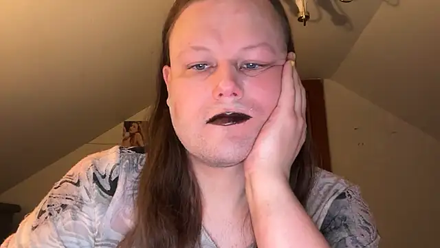 RaeganV online show from March 2026 12:17:01 AM