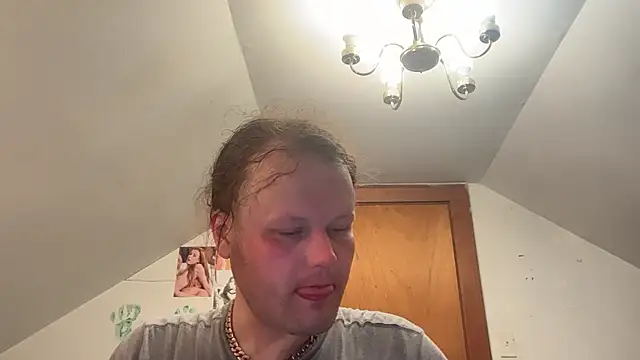 RaeganV online show from March 2026 11:24:01 PM