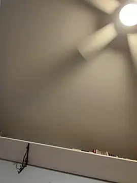 RaeganV online show from March 2026 04:35:01 AM