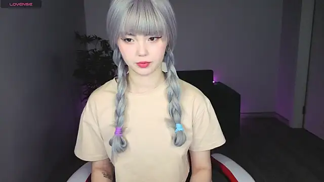 PONKY PINKY online show from May 2026 03:22:01 AM