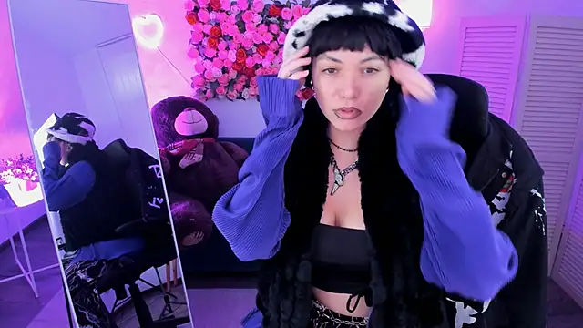 Snapshot of NeoGeisha chatting on April 2026 01:14:02 PM NeoGeisha online show from April 2026 01:14:02 PM