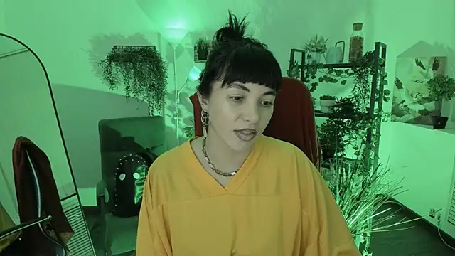 Snapshot of NeoGeisha chatting on April 2026 04:12:01 PM NeoGeisha online show from April 2026 04:12:01 PM