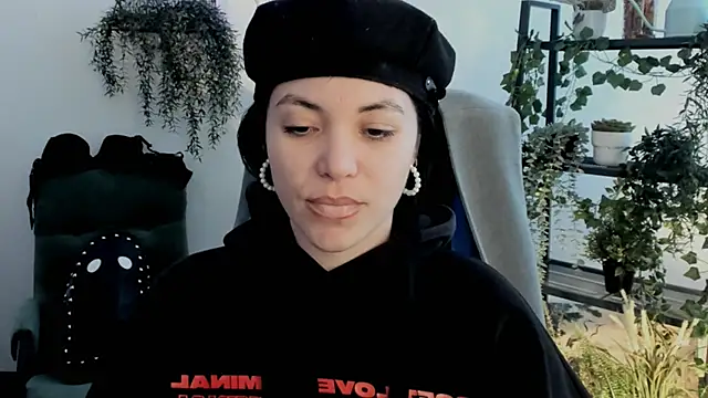 Snapshot of NeoGeisha chatting on May 2026 10:22:02 AM NeoGeisha online show from May 2026 10:22:02 AM