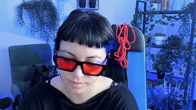 Snapshot of NeoGeisha chatting on May 2026 01:17:02 PM NeoGeisha online show from May 2026 01:17:02 PM