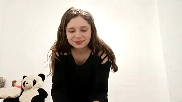 Snapshot of DessieGeniesse chatting on February 2026 05:30:02 PM DessieGeniesse online show from February 2026 05:30:02 PM