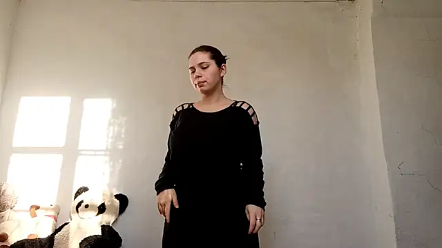 Snapshot of DessieGeniesse chatting on February 2026 11:09:02 AM DessieGeniesse online show from February 2026 11:09:02 AM