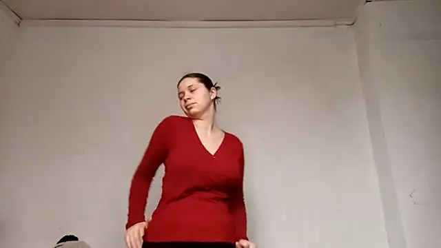 Snapshot of DessieGeniesse chatting on February 2026 11:31:02 AM DessieGeniesse online show from February 2026 11:31:02 AM