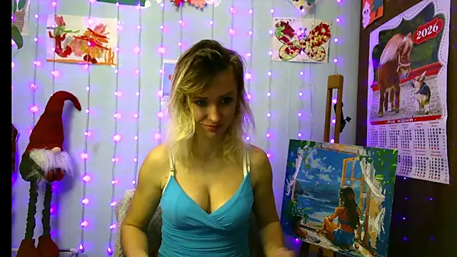 Snapshot of HarleyWidLife chatting on February 2026 05:01:01 PM HarleyWidLife online show from February 2026 05:01:01 PM