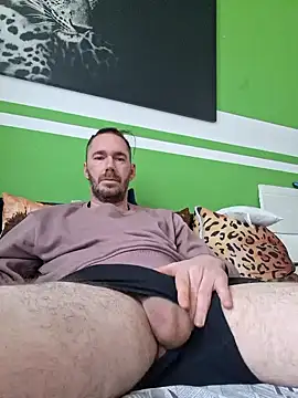 Snapshot of Dernachbar89 chatting on February 2026 01:28:01 PM Dernachbar89 online show from February 2026 01:28:01 PM