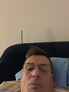 ManuelCervantes1972 online show from February 2026 11:39:01 PM