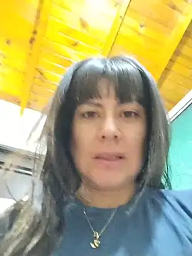 Snapshot of Lyonette_reading1 chatting on May 2026 08:44:02 AM Lyonette reading1 online show from May 2026 08:44:02 AM