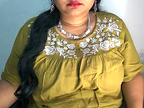 Snapshot of Saniya_K2 chatting on April 2026 04:36:02 PM Saniya K2 online show from April 2026 04:36:02 PM
