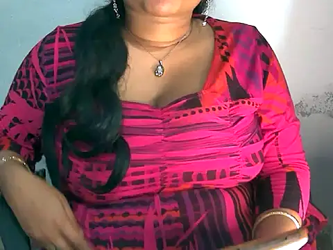 Snapshot of Saniya_K2 chatting on April 2026 03:38:01 PM Saniya K2 online show from April 2026 03:38:01 PM
