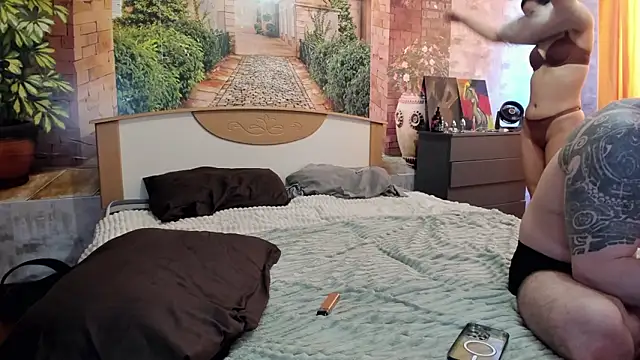  littleangie  online show from February 2026 02:41:01 AM