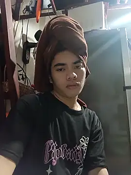 Snapshot of Wildcam21 chatting on February 2026 05:26:02 AM Wildcam21 online show from February 2026 05:26:02 AM