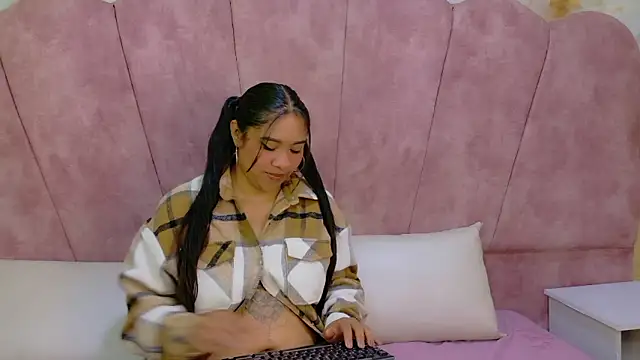 Snapshot of SasshaSpicy chatting on February 2026 11:57:02 AM SasshaSpicy online show from February 2026 11:57:02 AM