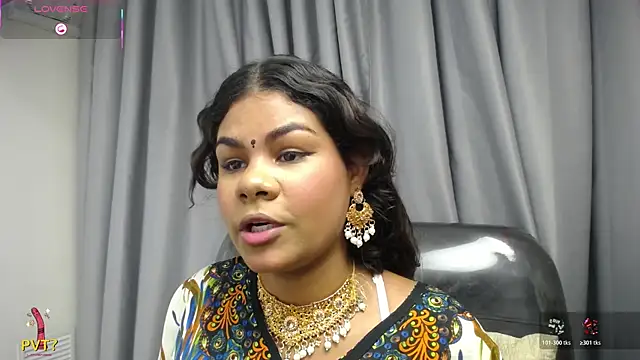 yaazhinii online show from May 2026 11:48:02 AM