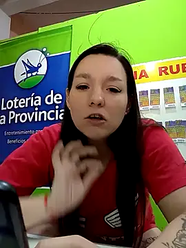 Snapshot of Beesametoda chatting on February 2026 01:38:02 PM Beesametoda online show from February 2026 01:38:02 PM