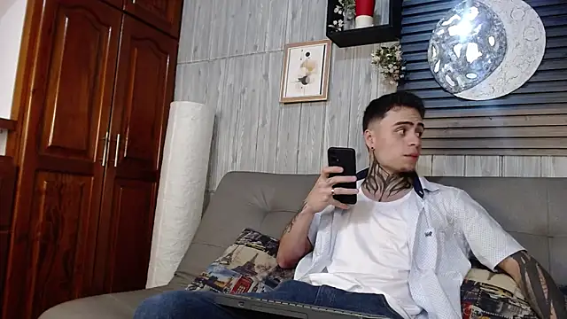 Snapshot of acxel_prescot chatting on February 2026 07:28:01 PM acxel prescot online show from February 2026 07:28:01 PM