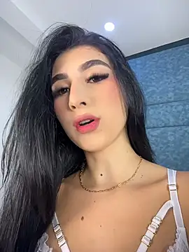 Snapshot of BadLilAngelXXX chatting on May 2026 01:07:01 PM BadLilAngelXXX online show from May 2026 01:07:01 PM