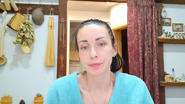 Poorlamb911 online show from May 2026 09:43:01 PM
