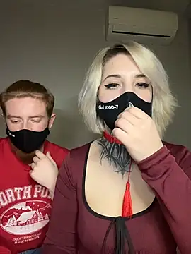 AllisonXAlfred online show from February 2026 06:23:01 PM