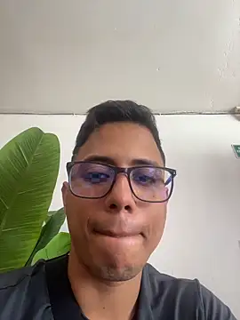 Gael Velaryx online show from April 2026 06:16:01 PM