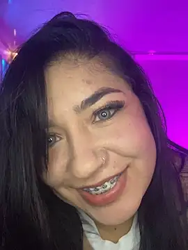 Grecia Valmont online show from February 2026 08:38:01 PM