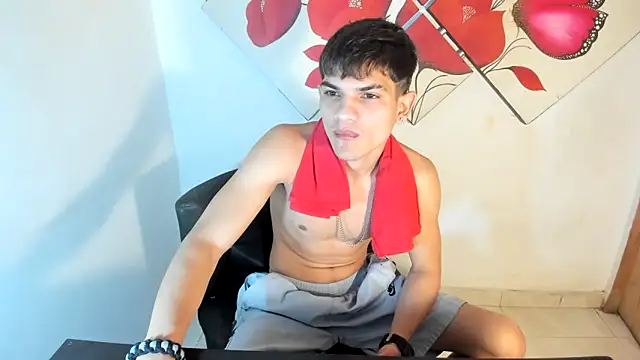 Jesshot bigcock20cm online show from May 2026 04:43:01 AM
