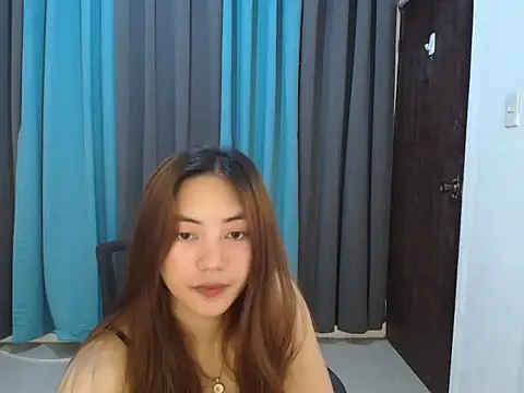 babydenxx69 online show from February 2026 07:01:01 AM