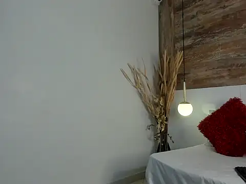 Gisele Lake  online show from February 2026 01:56:02 AM