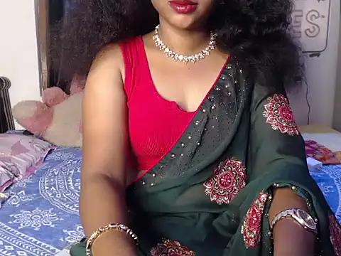 Snapshot of VixenNandhu chatting on April 2026 01:49:01 AM VixenNandhu online show from April 2026 01:49:01 AM