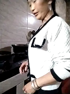 Snapshot of sen1199 chatting on February 2026 11:02:02 PM sen1199 online show from February 2026 11:02:02 PM