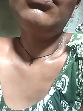 Sweet-runi online show from May 2026 08:10:01 AM
