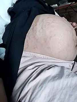 Snapshot of ssss1211111 chatting on April 2026 04:35:01 AM ssss1211111 online show from April 2026 04:35:01 AM