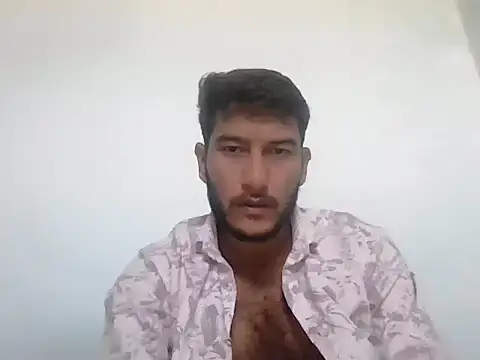 priya8300 online show from February 2026 04:05:02 AM