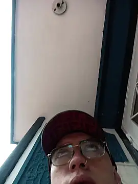 Emmanuel Lust online show from February 2026 11:52:01 AM