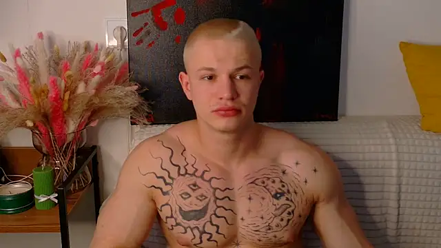 Snapshot of SterlingNoir chatting on February 2026 11:43:02 AM SterlingNoir online show from February 2026 11:43:02 AM