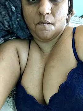 Shivangi cam online show from February 2026 07:43:02 AM