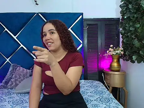 VenuzNaughty online show from February 2026 12:01:01 PM