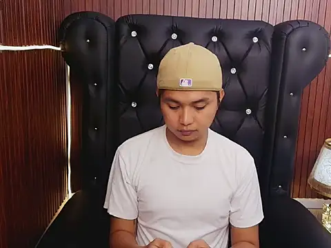 Maliyah Vaughan online show from April 2026 02:48:02 PM