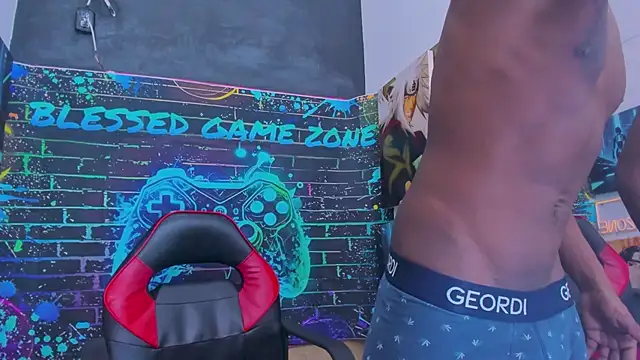 Jeanpieroo26 online show from February 2026 07:19:02 PM